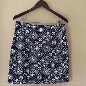 Talbots Navy and White Patterned pencil straight Mini Skirt size 4